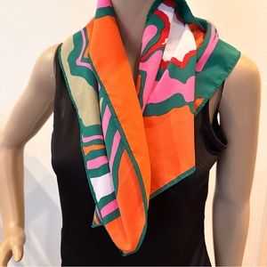 Square 26” geometric scarf